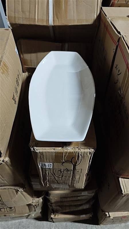 БЕЛЫЙ ХОЛОДНИЦА ав-17-14 м170 (24)